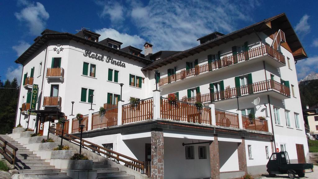 Hotel Pineta Falcade Ngoại thất bức ảnh